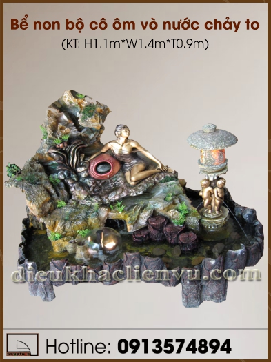 Bể non bộ cô ôm vò nước chảy to