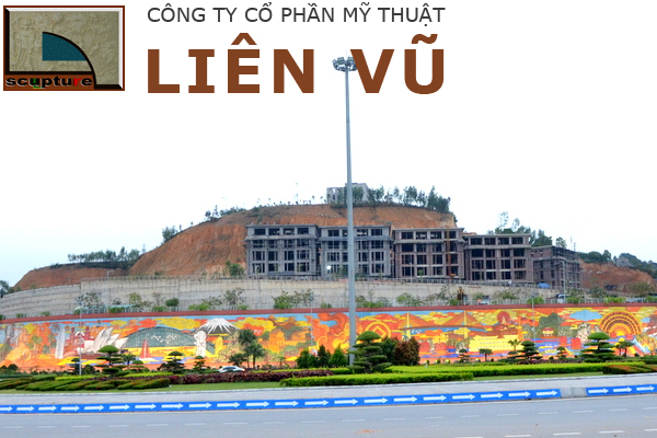 buc-phu-dieu-gom-mau-thap-sang-con-duong-du-lich-cua-thanh-pho