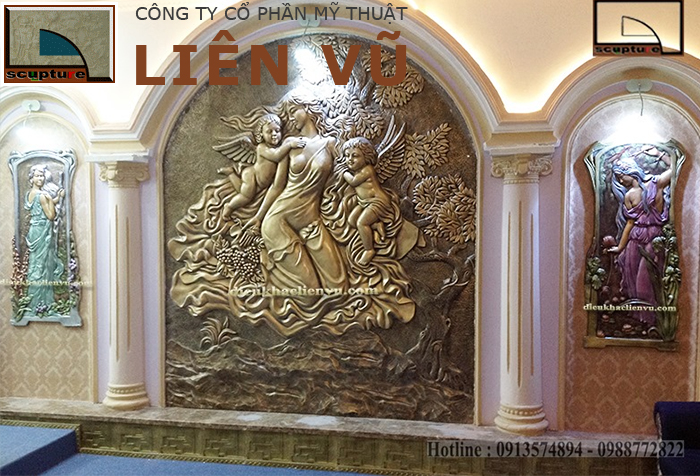 Bức tường đẹp với phù điêu châu Âu mang phong cách hiện đại