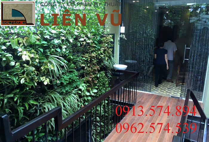 Bức tường xanh mát với thiết kế vườn đứng