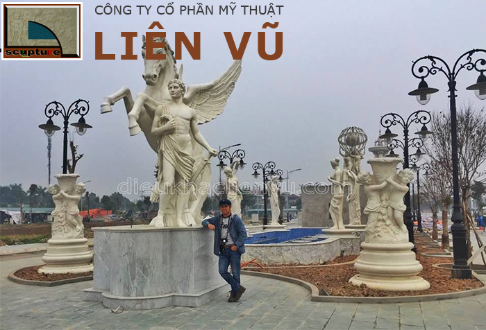 Công trình với sự góp mặt của hệ tượng điêu khắc châu Âu độc đáo