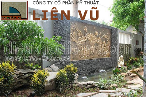 Đ&agrave;i phun nước nghệ thuật mini kết hợp ph&ugrave; đi&ecirc;u sen