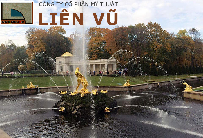 Đài phun nước sân vườn với bể nhân tạo