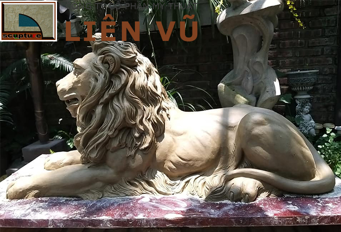 Điêu khắc tượng sư tử