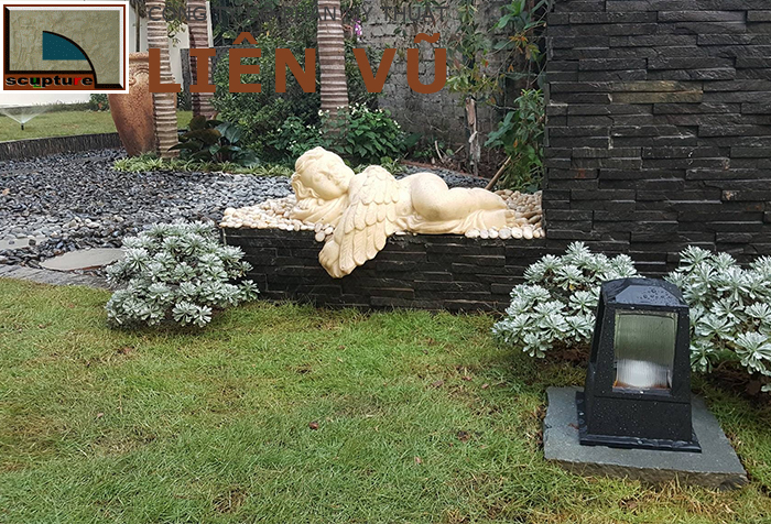 Góc nhỏ sân vườn với các sản phẩm điêu khắc