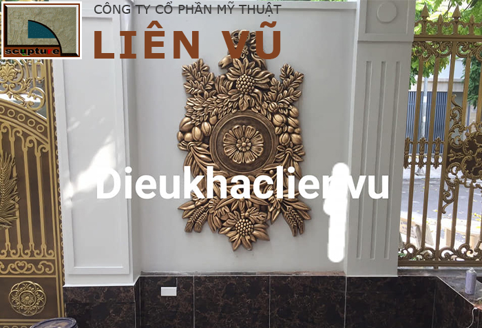 Hoa văn phù điêu giả đồng