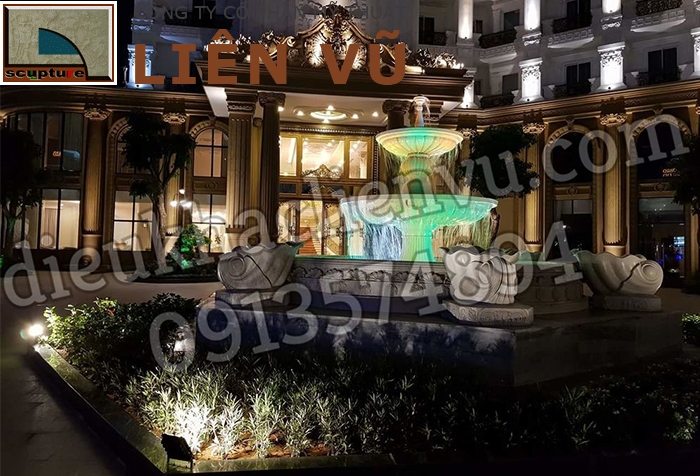 Nghệ thuật điêu khắc ngoài trời và kiến trúc