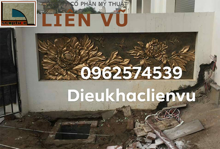 Phù điêu hoa lá giả đồng trang trí sân vườn