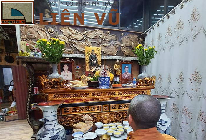 Phù điêu sen giả đồng trang trí phòng thờ