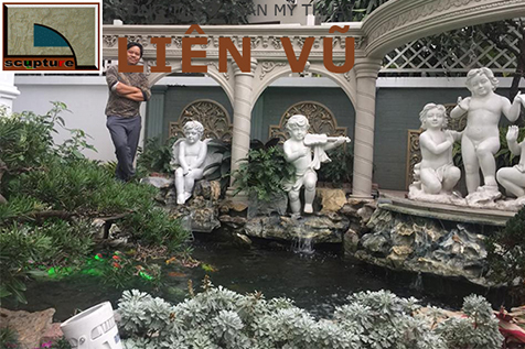 Tiểu cảnh đ&agrave;i phun nước s&acirc;n vườn kết hợp hồ c&aacute; Koi