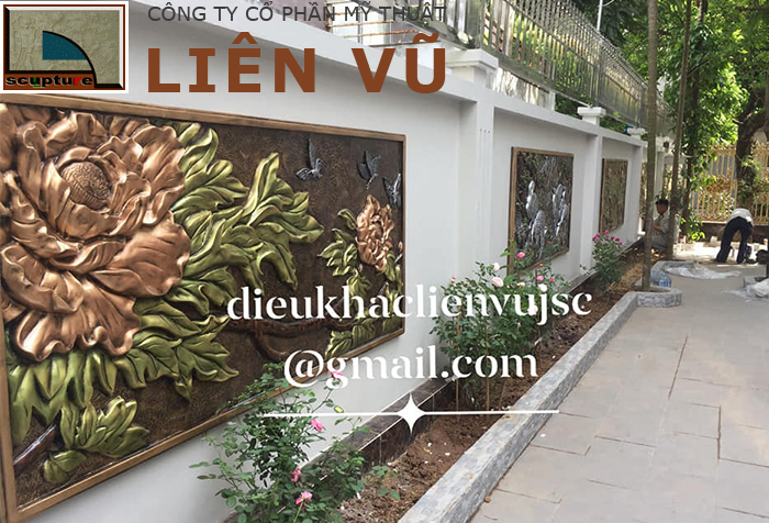 Trang trí sân vườn với những bức phù điêu composite màu sắc rực rỡ