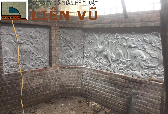 Trang trí tường bao sân vườn với phù điêu
