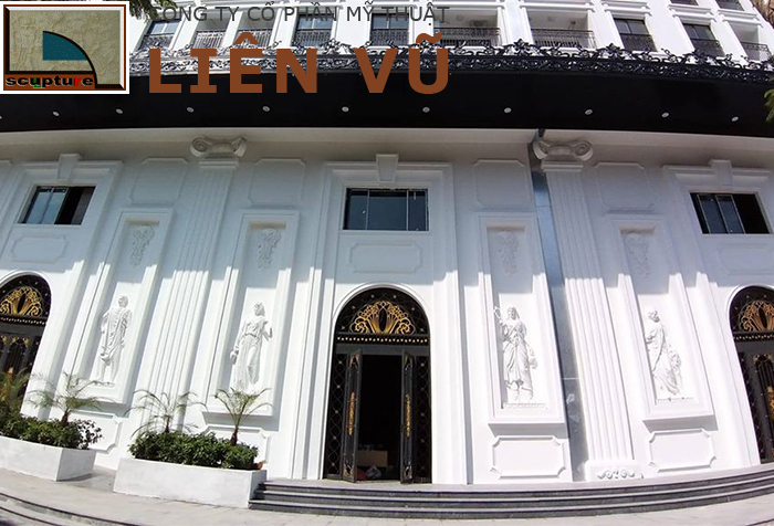 Trang trí tường nhà với phù điêu cô gái composite đắp nổi