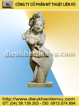 bức tượng điêu khắc cô gái chăm