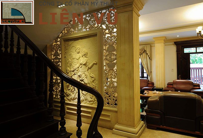 Vách ngăn độc đáo với tranh phù điêu