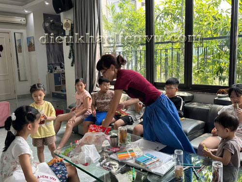 Ch&uacute;c mừng ng&agrave;y quốc tế thiếu nhi 1/6 từ Mỹ thuật Li&ecirc;n Vũ
