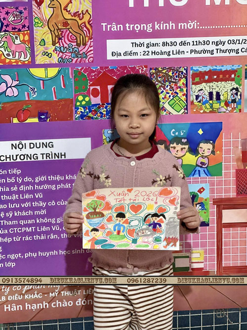 Hình ảnh tranh "Tết Sum Vầy" của các họa sĩ nhí 10