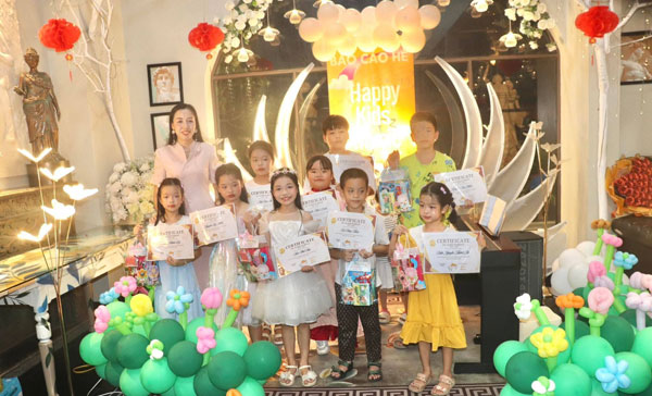 Đêm nhạc báo cáo hè của CLB Happy Kids Music
