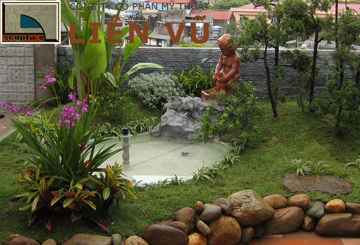 Tạo điểm nhấn cho sân vườn với thiết kế đài phun nước mini