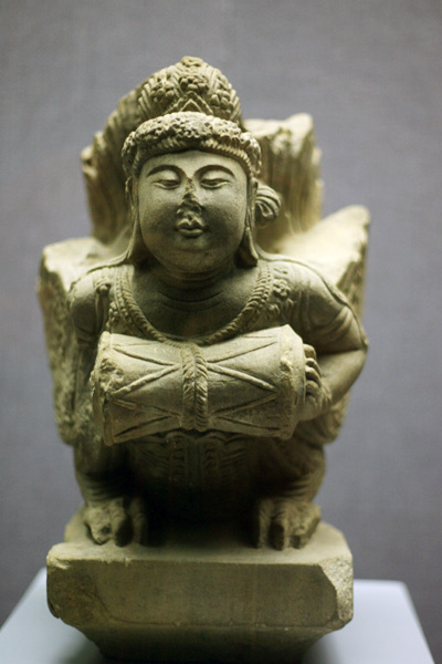 tuong thien than kinnarl