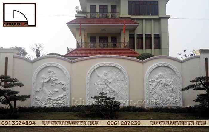 Sáng tác phù điêu châu Âu tại xưởng Liên Vũ