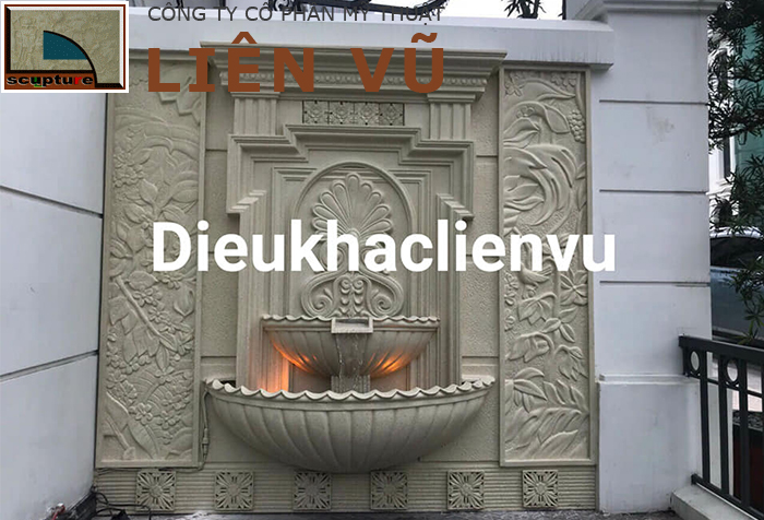 Đài phun nước sân vườn ốp tường