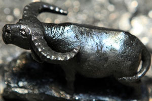 Nghệ thuật điêu khắc trên than đá ở Quảng Ninh