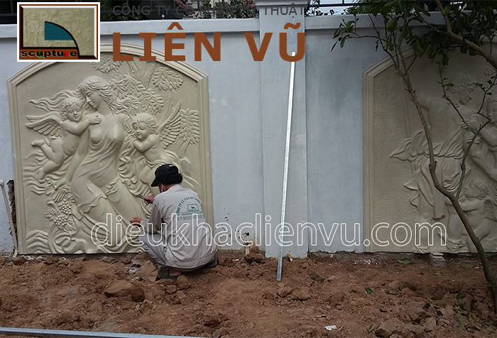 Lắp đặt phù điêu sân vườn