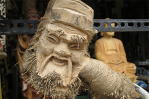 Nghệ thuật điêu khắc từ gốc tre