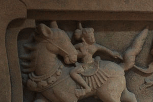 Ngựa trong nghệ thuật điêu khắc Chăm