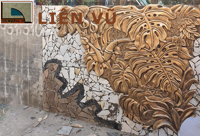 Phù điêu hoa lá- dòng tranh trang trí “quốc dân”