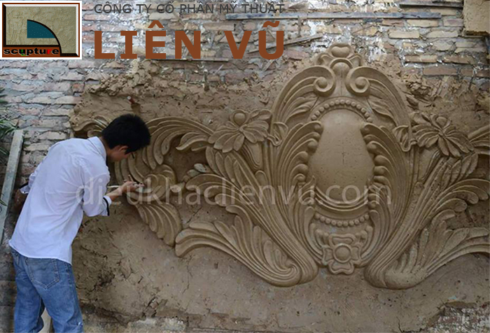 Phù điêu hoa văn châu Âu