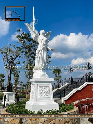 Tượng nữ thần Nike